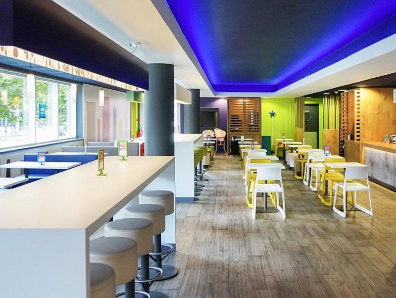 ibis budget Leeds Centre Crown Point Road Buitenkant foto
