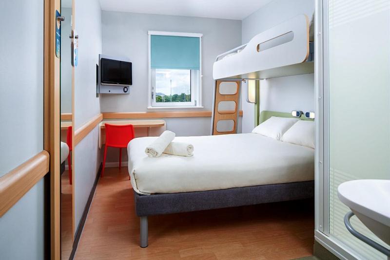 ibis budget Leeds Centre Crown Point Road Buitenkant foto
