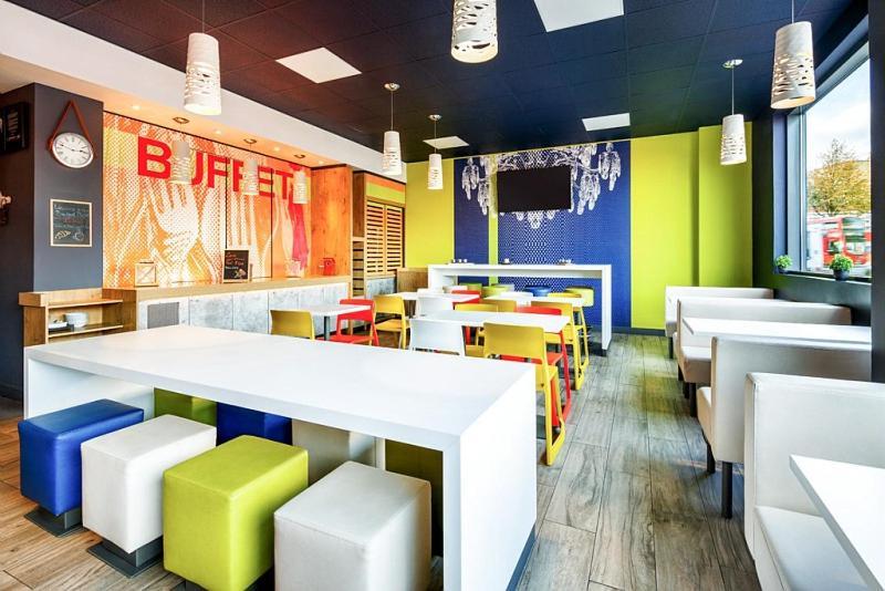 ibis budget Leeds Centre Crown Point Road Buitenkant foto